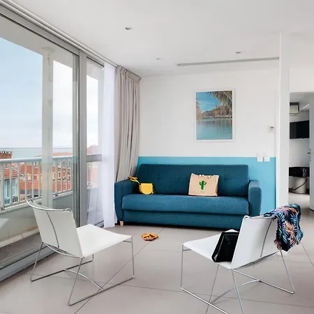 Ibis Styles Centre Hotel 3*