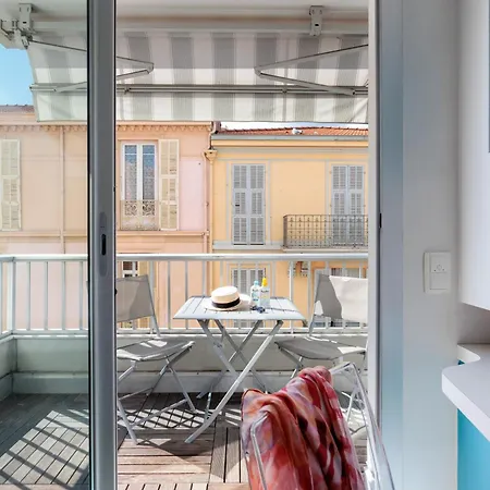 Ibis Styles Centre Menton