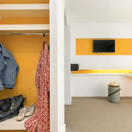 Ibis Styles Centre Hotel