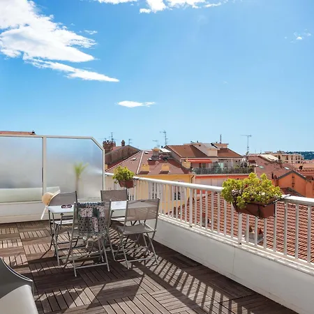 Ibis Styles Centre 3*