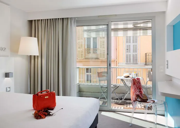 Ibis Styles Centre 3* Menton
