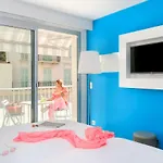 Ibis Styles Centre 3*