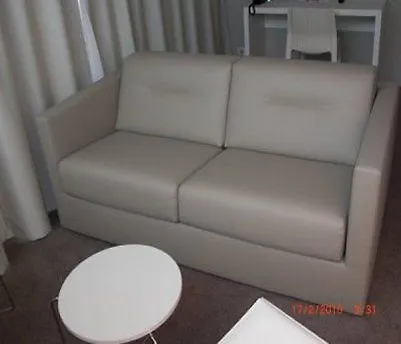 Ibis Styles Centre Hotel Mentone