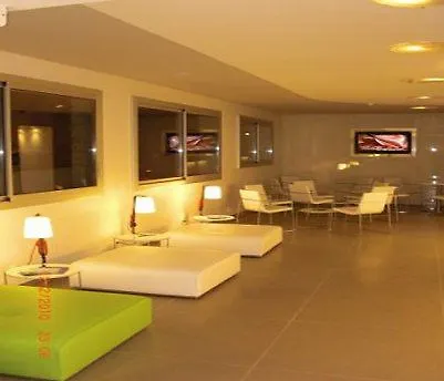 Ibis Styles Centre Mentone