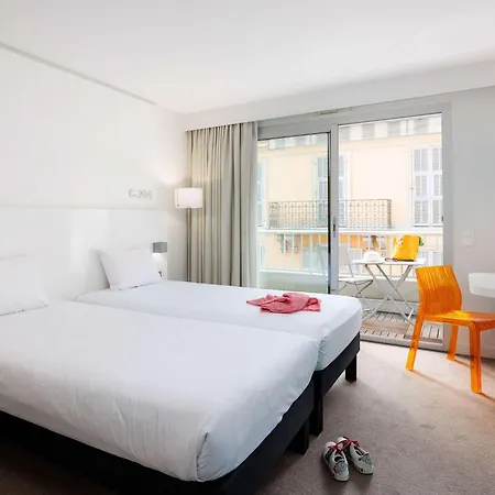Ibis Styles Centre Menton
