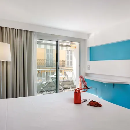 Ibis Styles Centre 3* Mentona