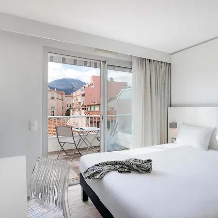 Ibis Styles Centre 3* Ментона