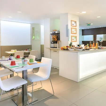 Ibis Styles Centre 3* Mentona