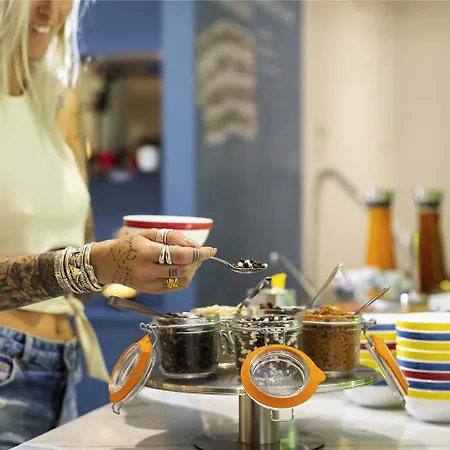 Ibis Styles Centre Hotel