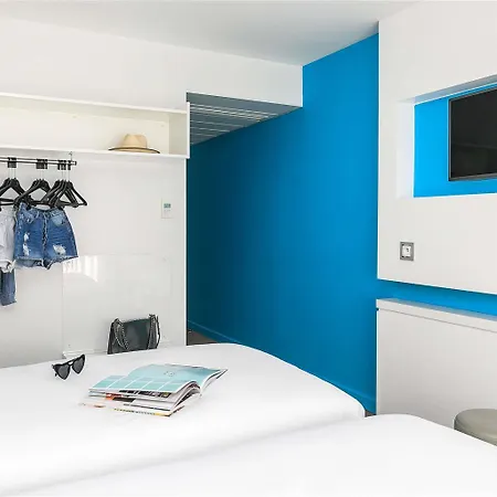 Ibis Styles Centre Hotel Mentona