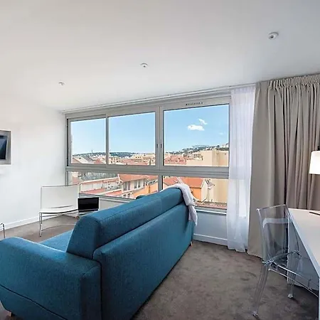 Ibis Styles Centre 3*