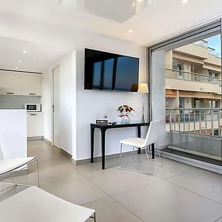 호텔 Ibis Styles Centre 멍똥