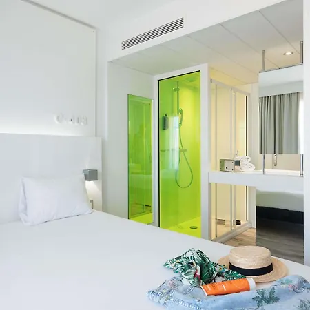 Ibis Styles Centre 3* Menton
