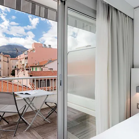 Hotel Ibis Styles Centre Menton
