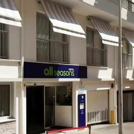 酒店 芒通城中心宜必思尚品酒店 芒通