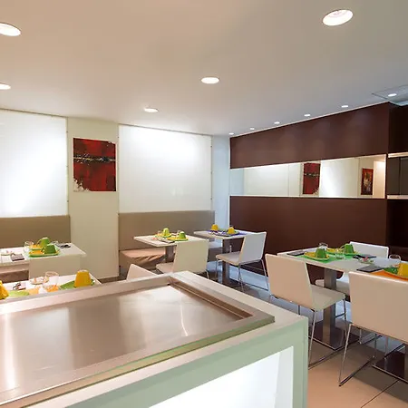 Hotel Ibis Styles Centre 3*