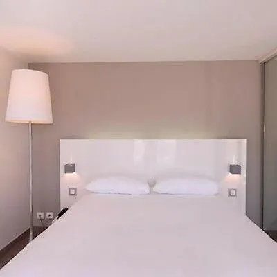 Ibis Styles Centre Hotel