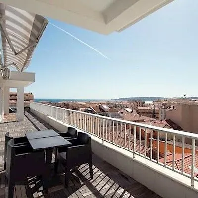 Ibis Styles Centre 3* Mentone