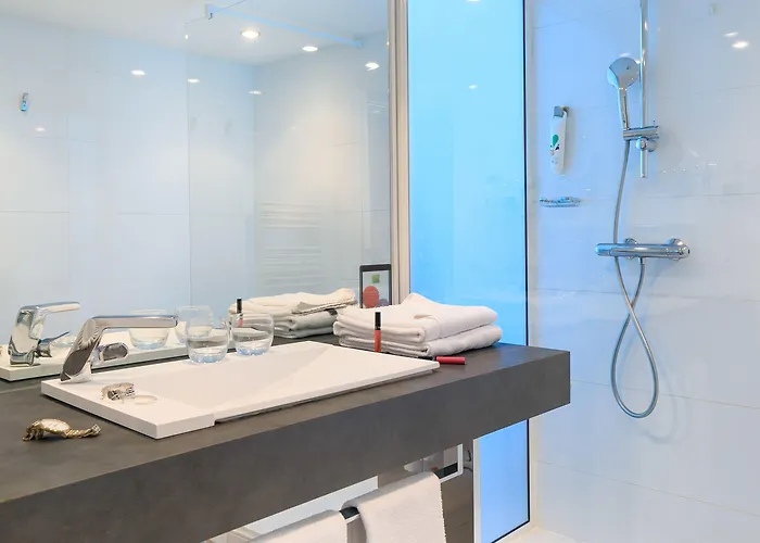 Ibis Styles Centre Hotel 3*