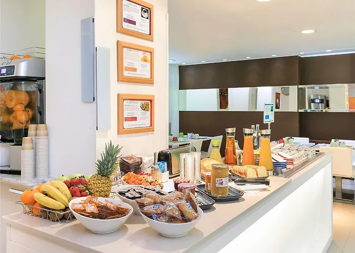 فندق Ibis Styles Centre مينتون