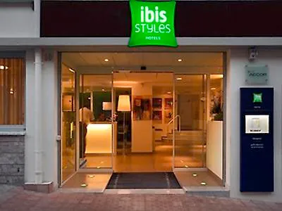 호텔 Ibis Styles Centre 멍똥